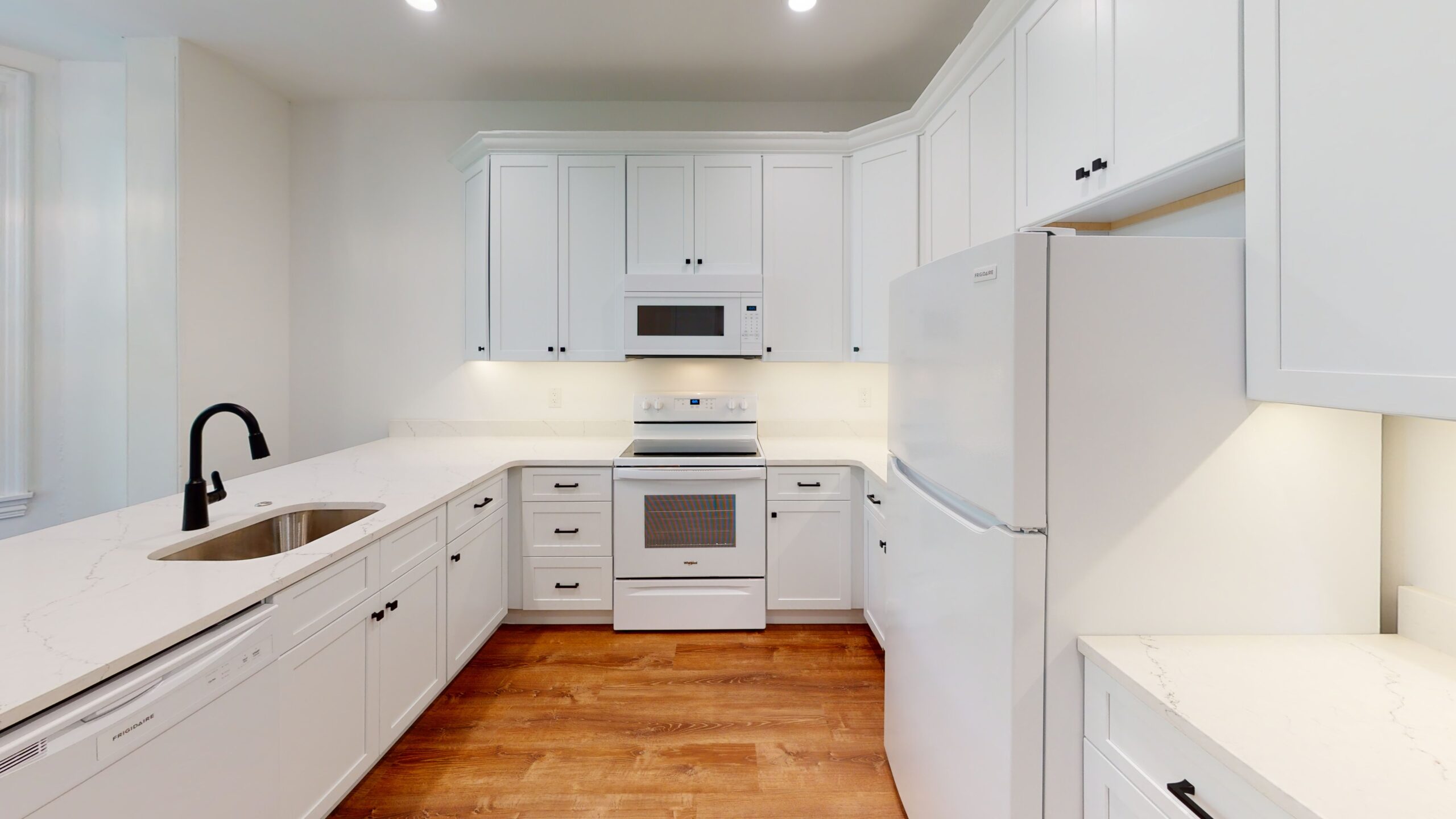 327-Kitchen-1