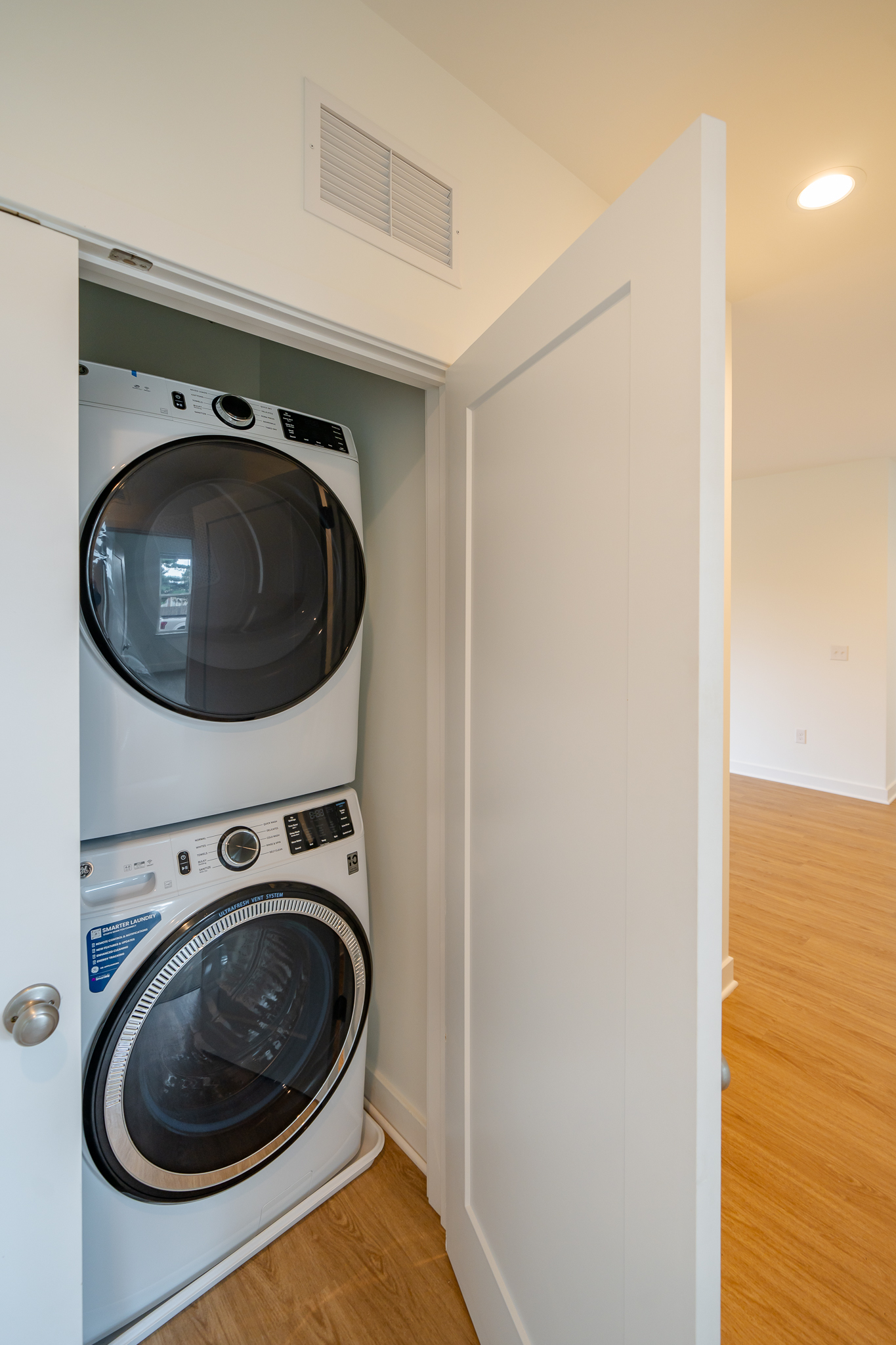 Washer-dryer-
